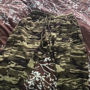 Cami print joggers